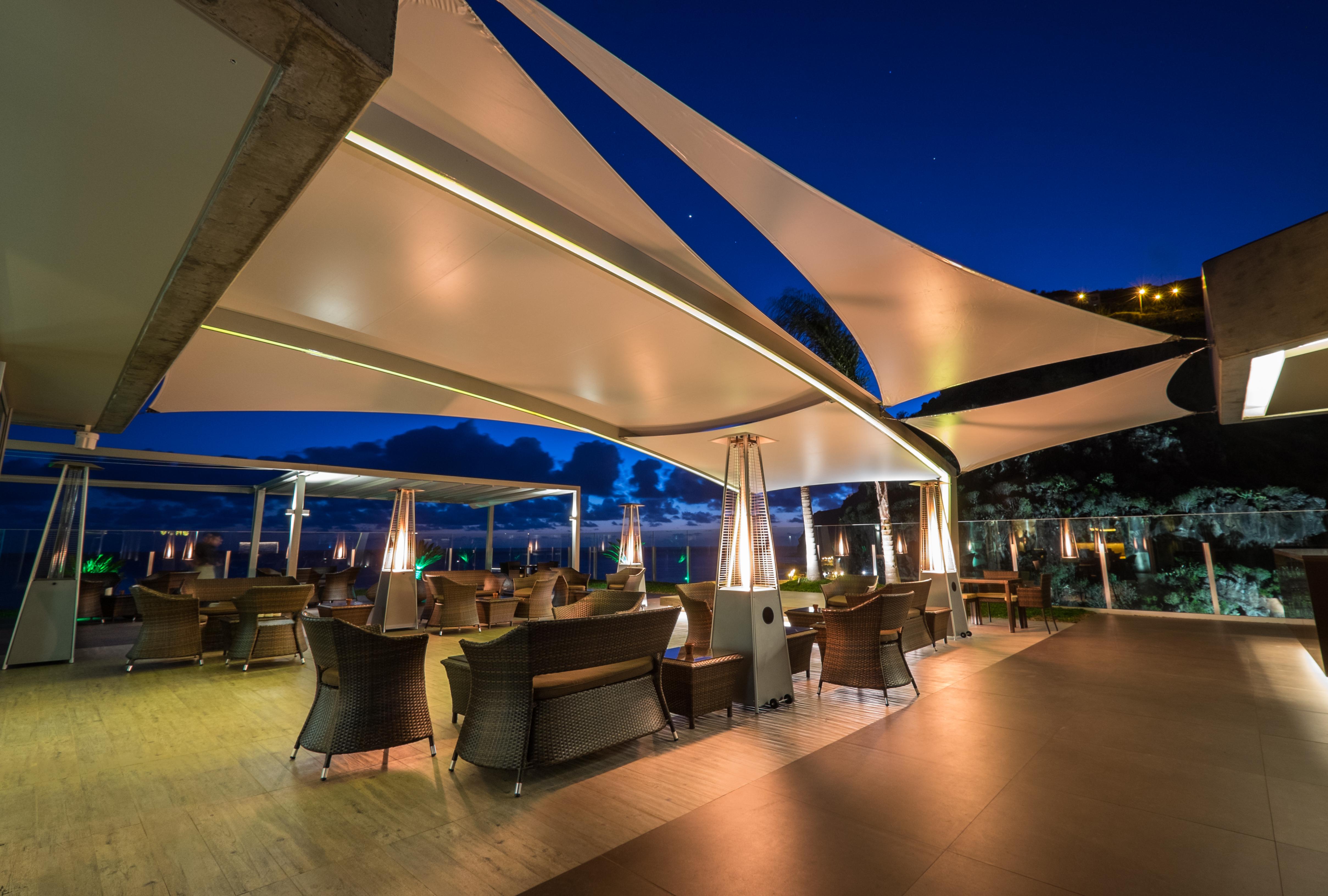 Saccharum - Resort And Spa - Savoy Signature Calheta  Exterior photo The Sky Bar